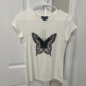 Gracia Cream Short-Sleeve Tee with Black and Pink Butterfly
